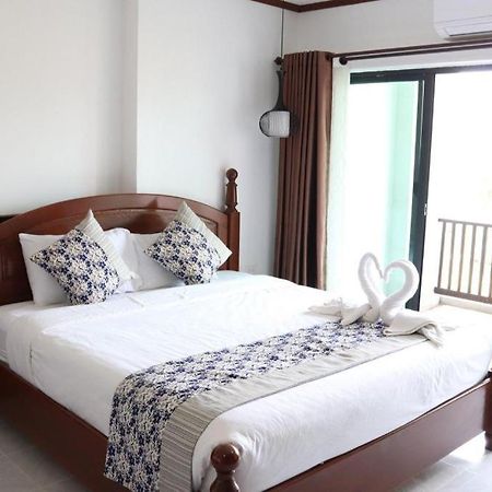 Thavisouk Riverside Hotel Vangviang Kültér fotó
