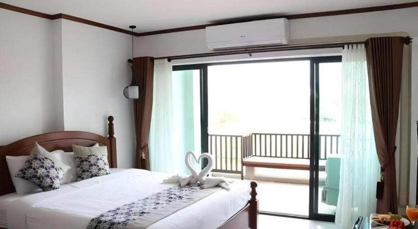Thavisouk Riverside Hotel Vangviang Kültér fotó