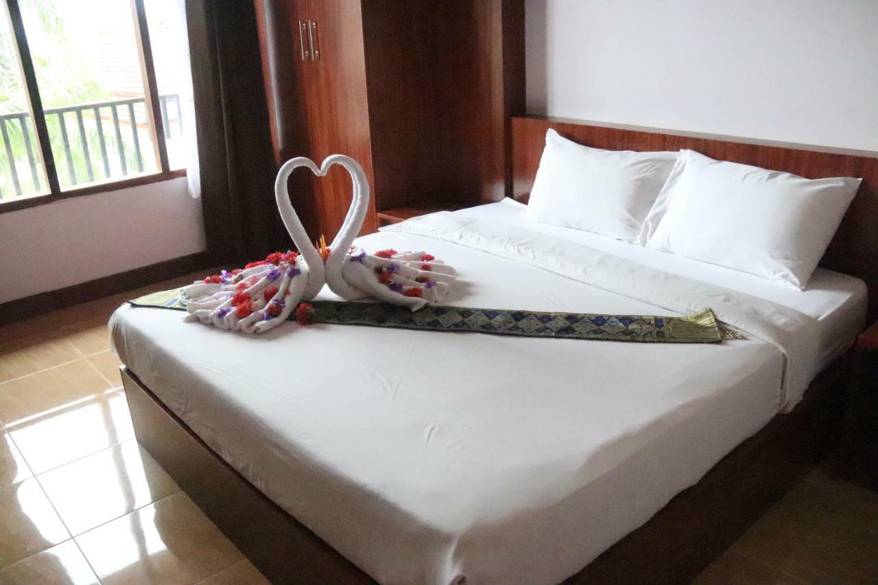 Thavisouk Riverside Hotel Vangviang Kültér fotó